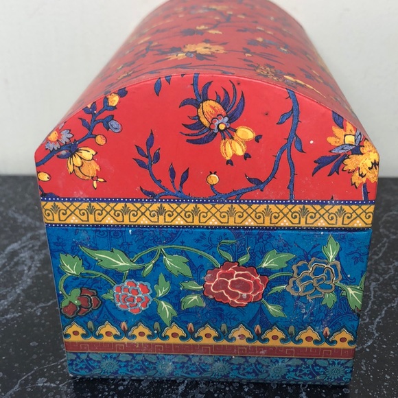 ✅SOLD Vintage 80’s punch studio ornate box with ta - Picture 4 of 9